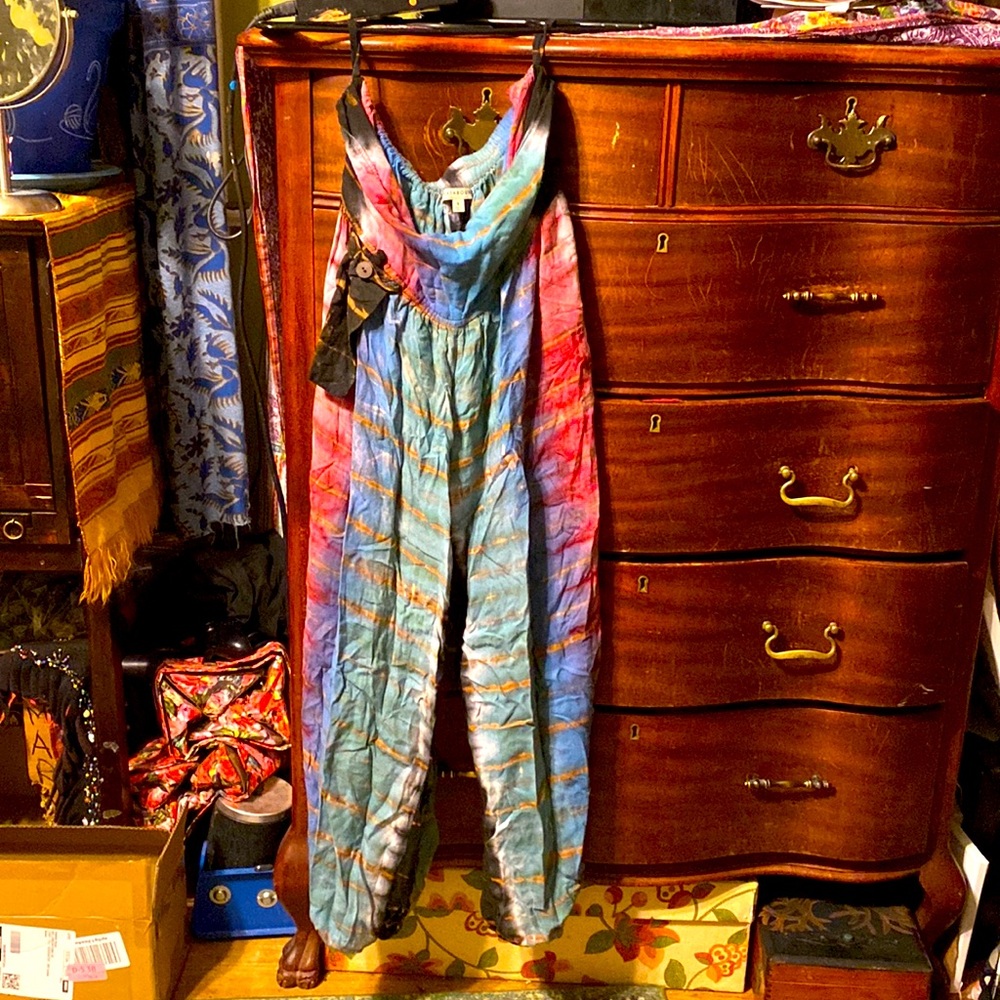 EARTHBOUND hippie pants!! Very cute and comfy 1 bleach stain